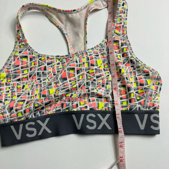 Victoria’s Secret Sport VSX The Player Sports Bra Size Medium Geometric Print - Picture 10 of 10